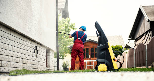 Best Spring Cleaning  in Little Round Lake, WI